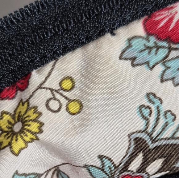 Latico Black Leather Laptop Bag - Picture 14 of 16